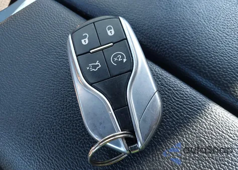 2018 Maserati Ghibli Gransport z USA, uszkodzony, nr VIN ZAM57XSS7J1270956